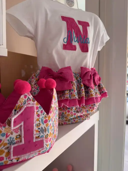 foto de conjunto de cumpleaños de mi bebé moda infantil