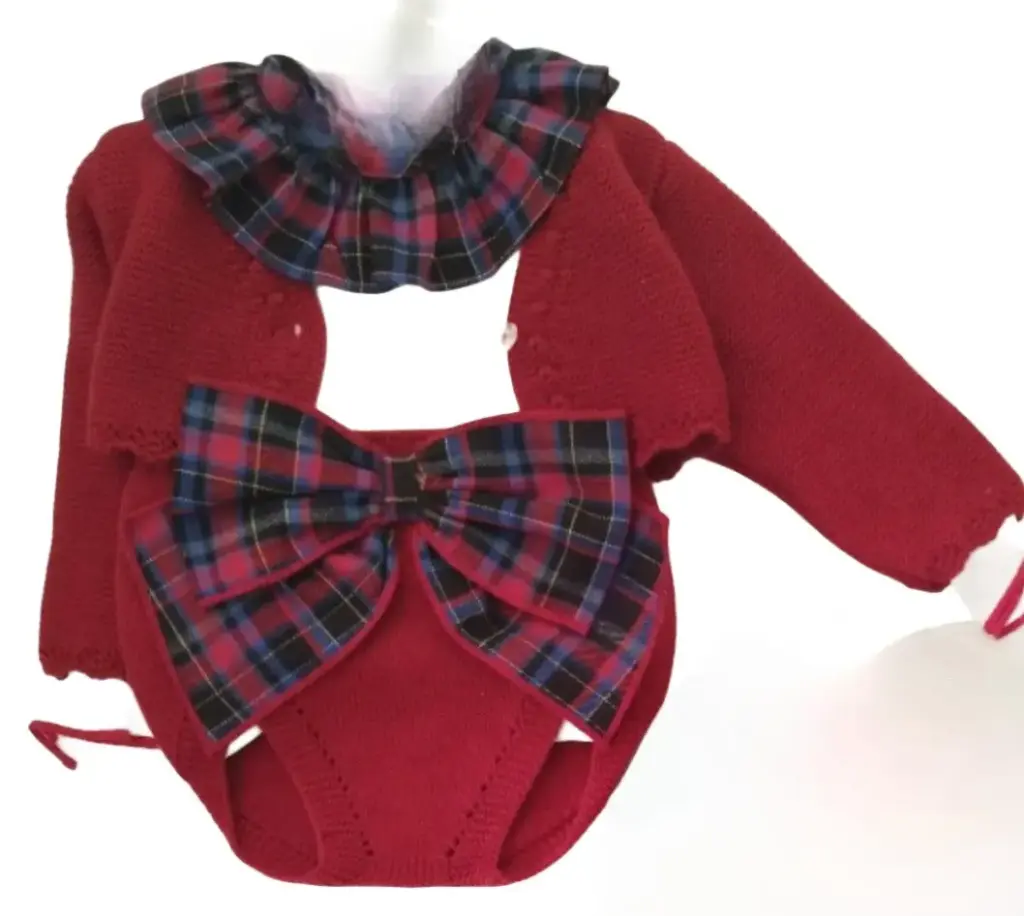 TRES PIEZAS PUNTO ESCOCÉS