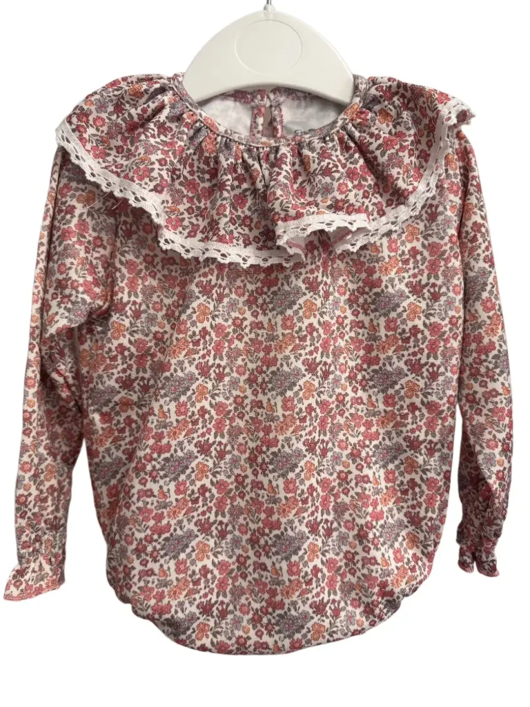 PELELE FLORES PUNTILLA