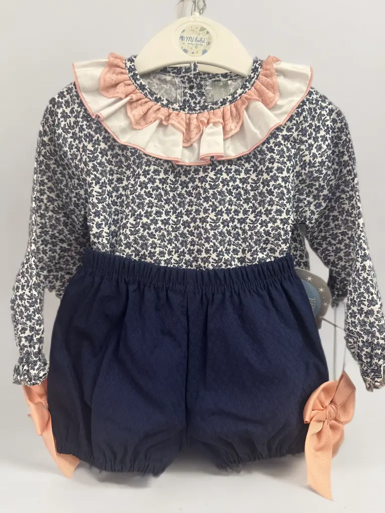 CONJUNTO POLOLO Y BLUSA