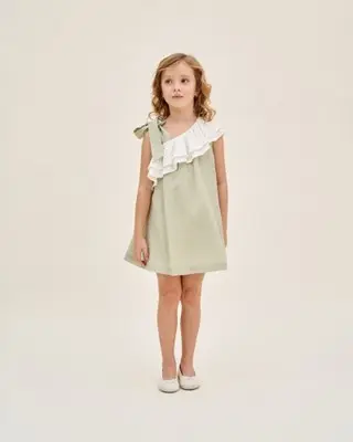 VESTIDO FLUIDO VERDE DETALLE LAZADA EN HOMBRO Y VOLANTE