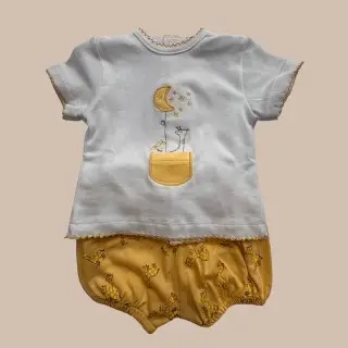 CONJUNTO DOS PIEZAS JIRAFA AMARILLO