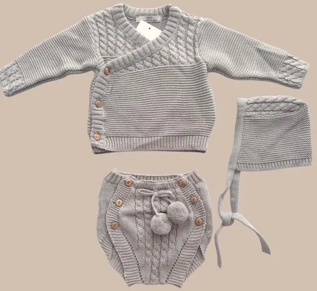 CONJUNTO TRES PIEZAS