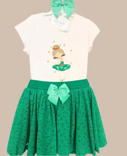 [8000] CONJUNTO BAILARINA